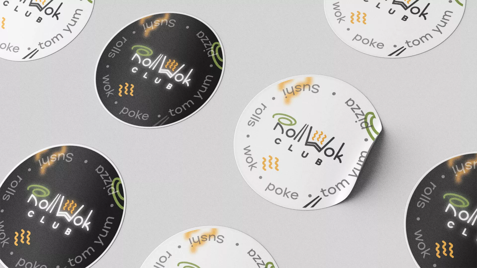 Разработка дизайна наклеек для суши-бара «Roll Wok Club» в Кемерово